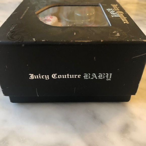 Authentic new 3 pc juicy couture pacifiers set - Picture 8 of 11